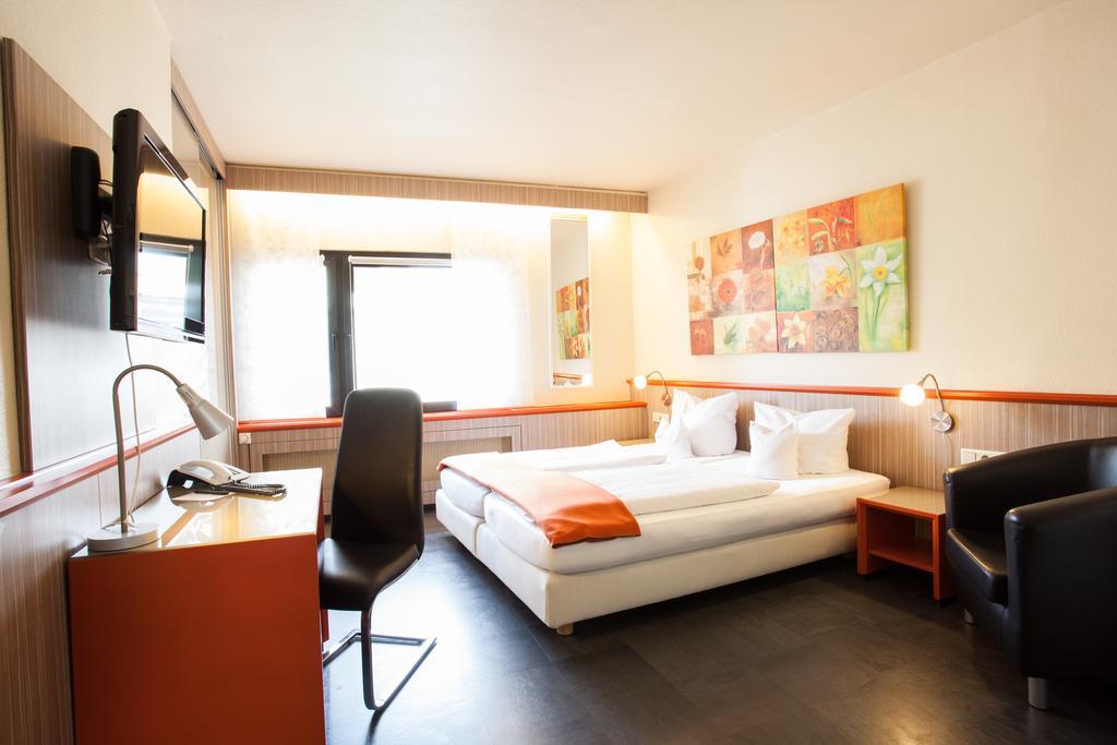 Trip Inn Hotel Ariane 科隆 外观 照片