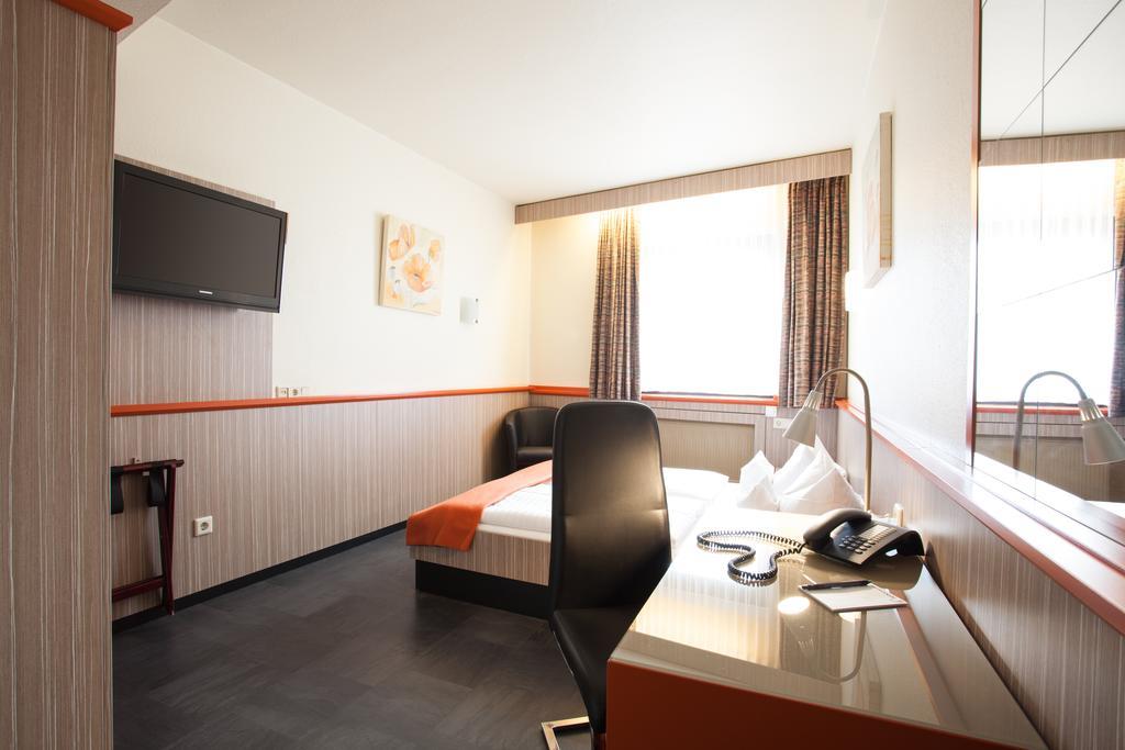 Trip Inn Hotel Ariane 科隆 外观 照片
